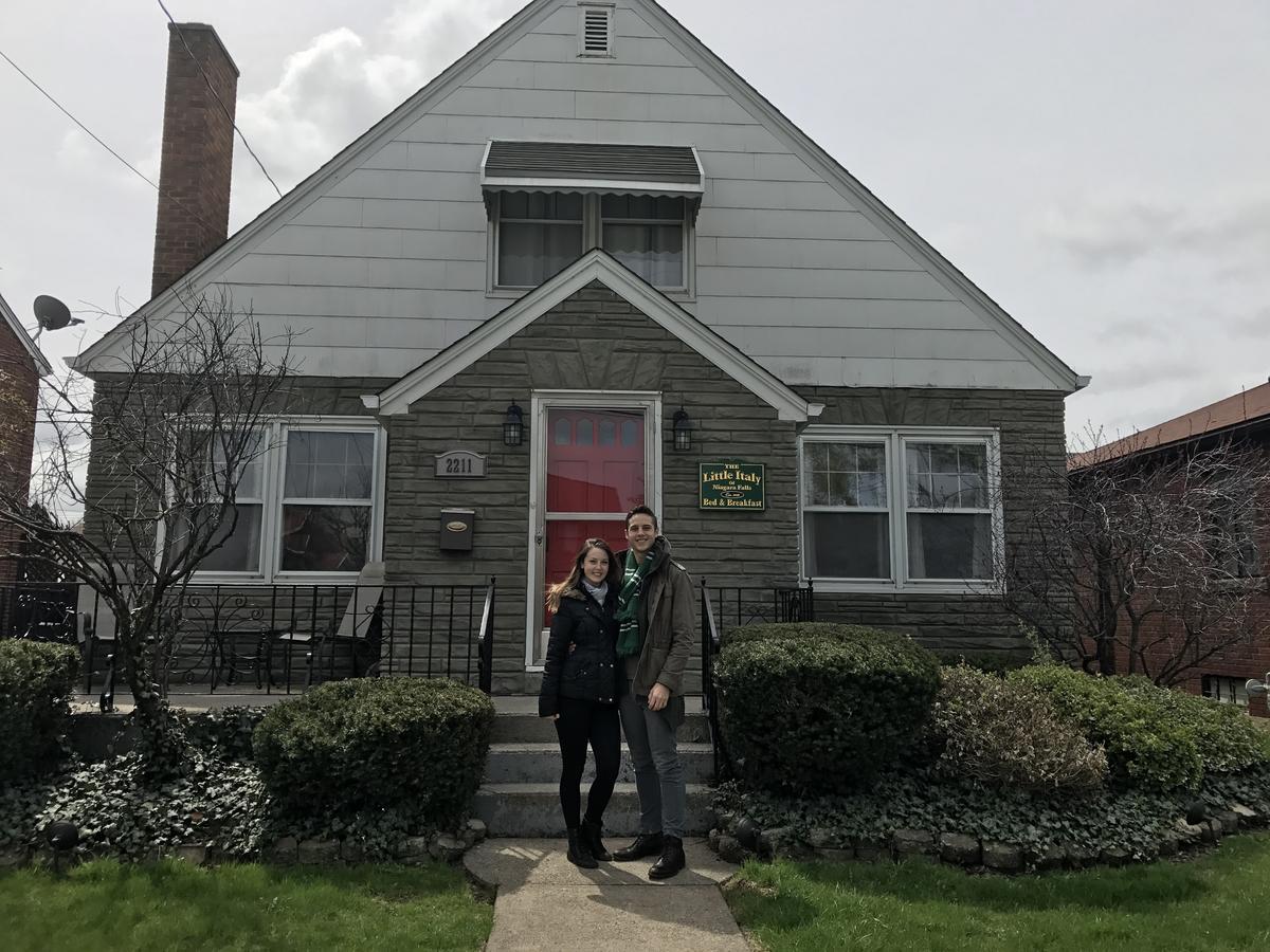 The Little Italy Of Niagara Falls Bed & Breakfast Exteriör bild